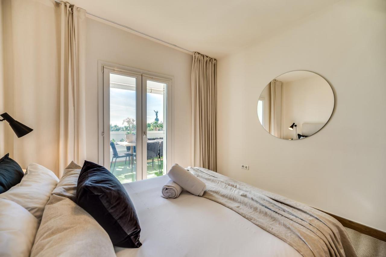 Vacation I 1 Puerto Banus Sea Front Rental, Renovated Apartment *